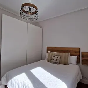 cozy-apartment-in-the-city-center-by-aloha-bilbao.basquecountryhotels.org/